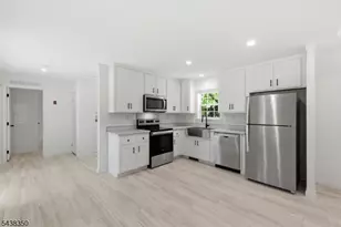 1 Sherwood Park, Washington Township, NJ 07853 - Photo 11