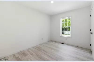 1 Sherwood Park, Washington Township, NJ 07853 - Photo 19