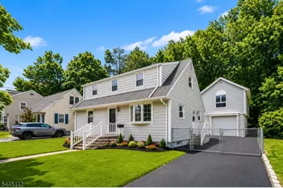 18 Farmingdale Ave, Bloomfield, NJ 07003 - Photo 3