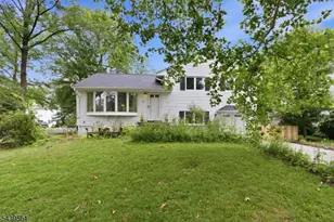 10 Cornell Pl, Chatham, NJ 07928 - Photo 3