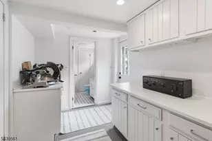 10 Cornell Pl, Chatham, NJ 07928 - Photo 21