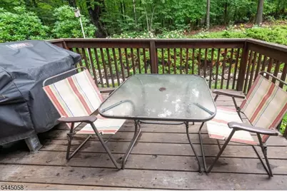 135 Richmond Rd, West Milford, NJ 07480 - Photo 27