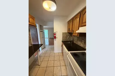 8 Sewall Ave, Clifton, NJ 07011 - Photo 5