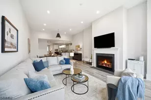17 Cypress Ln, Cedar Grove, NJ 07009 - Photo 15