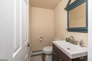 68 Libertyville Rd, Wantage, NJ 07461 - Photo 15