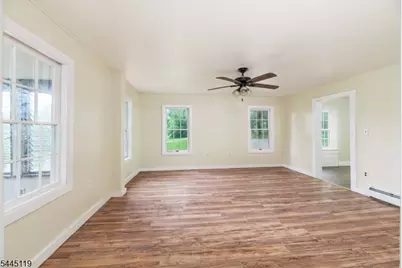 68 Libertyville Rd, Wantage, NJ 07461 - Photo 11