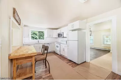 68 Libertyville Rd, Wantage, NJ 07461 - Photo 7