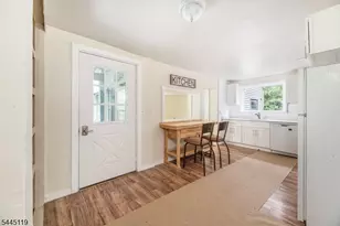 68 Libertyville Rd, Wantage, NJ 07461 - Photo 9