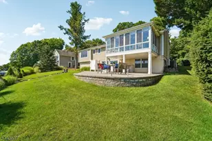 1050 Pines Lake Dr, Wayne, NJ 07470 - Photo 39