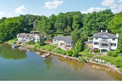 1050 Pines Lake Dr, Wayne, NJ 07470 - Photo 45