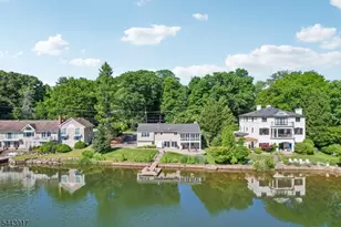 1050 Pines Lake Dr, Wayne, NJ 07470 - Photo 43