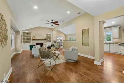 1050 Pines Lake Dr, Wayne, NJ 07470 - Photo 3