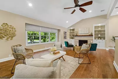1050 Pines Lake Dr, Wayne, NJ 07470 - Photo 5