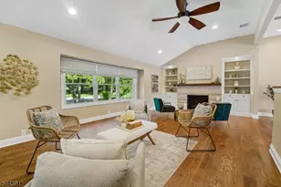 1050 Pines Lake Dr, Wayne, NJ 07470 - Photo 5