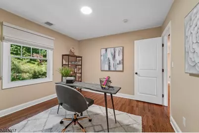 1050 Pines Lake Dr, Wayne, NJ 07470 - Photo 25