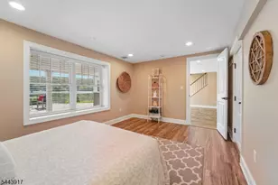 1050 Pines Lake Dr, Wayne, NJ 07470 - Photo 31
