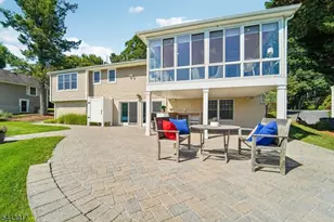 1050 Pines Lake Dr, Wayne, NJ 07470 - Photo 37