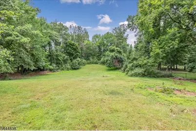6 Orchard Dr, Scotch Plains Township, NJ 07076 - Photo 3