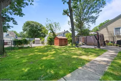 151 Conover Ave, Nutley, NJ 07110 - Photo 23