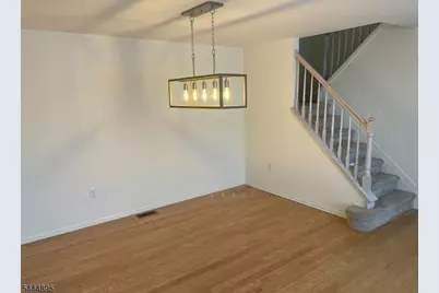 67 Gannett Ct, Wayne, NJ 07470 - Photo 5