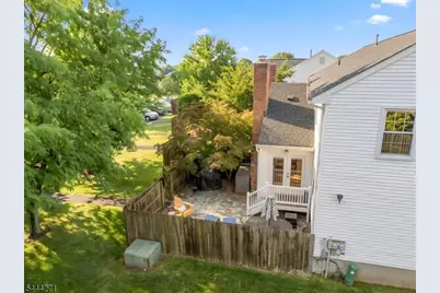 2301 Jamestown Common, Hillsborough Township, NJ 08844 - Photo 3
