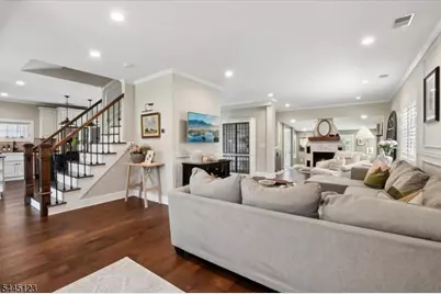 7 Cosma Pl, Mendham, NJ 07945 - Photo 13