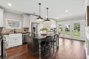 7 Cosma Pl, Mendham, NJ 07945 - Photo 7
