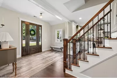 7 Cosma Pl, Mendham, NJ 07945 - Photo 5