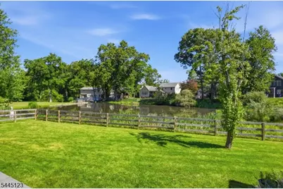 7 Cosma Pl, Mendham, NJ 07945 - Photo 29
