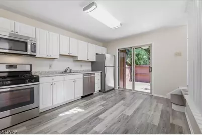 4422 Bloomingdale Dr, Hillsborough Township, NJ 08844 - Photo 11