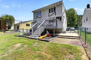 93 Gaywood Ave, Woodbridge Township, NJ 07067 - Photo 21