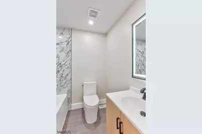 152 N Clinton St, East Orange, NJ 07017 - Photo 21