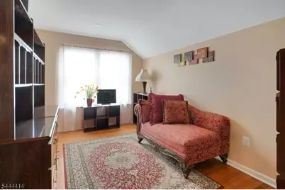 64 Walters Brook Dr, Bridgewater, NJ 08807 - Photo 23