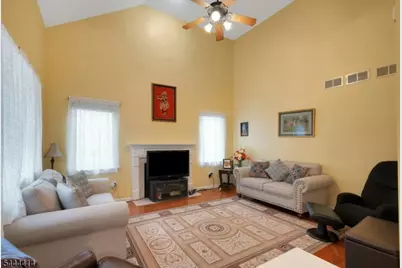 64 Walters Brook Dr, Bridgewater, NJ 08807 - Photo 17