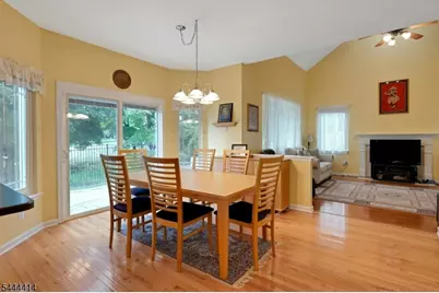 64 Walters Brook Dr, Bridgewater, NJ 08807 - Photo 15