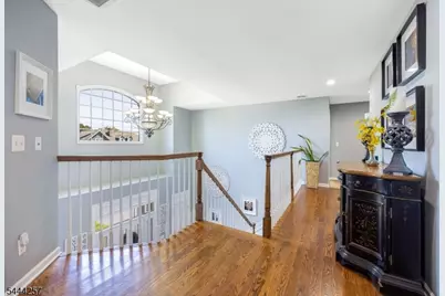 8 Ferndale Pl, Pequannock Township, NJ 07444 - Photo 23