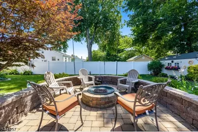 8 Ferndale Pl, Pequannock Township, NJ 07444 - Photo 43