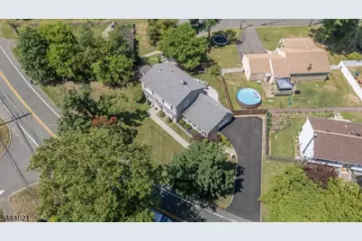 106 Greenbrook Rd, Green Brook Township, NJ 08812 - Photo 45