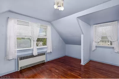 75 Lancaster Rd, Woodbridge Township, NJ 07067 - Photo 23