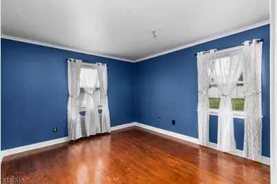 75 Lancaster Rd, Woodbridge Township, NJ 07067 - Photo 15