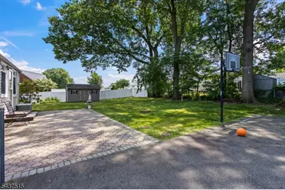 75 Lancaster Rd, Woodbridge Township, NJ 07067 - Photo 33