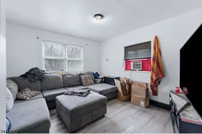 55 Schaefer Rd, Maplewood, NJ 07040 - Photo 17