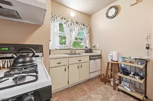 148 West End Ave, Englewood, NJ 07631 - Photo 11