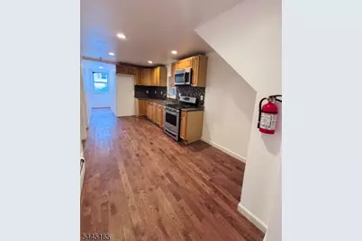 41 Cedar St, Paterson, NJ 07501 - Photo 5