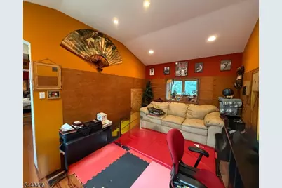 120 Barry Dr N, Vernon, NJ 07422 - Photo 29