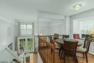 98 Wood Duck Ct, Allamuchy Township, NJ 07840 - Photo 3