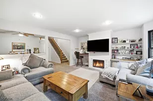 9 New Bedford Rd, West Milford, NJ 07480 - Photo 15