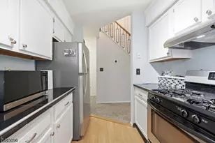 9 New Bedford Rd, West Milford, NJ 07480 - Photo 11