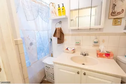65 Taylor St, Newark, NJ 07104 - Photo 11