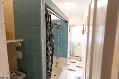 65 Taylor St, Newark, NJ 07104 - Photo 23
